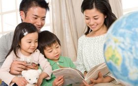 ĐỌC – MỘT CÁCH HIỆU QUẢ ĐỂ CÂN BẰNG HAI NGÔN NGỮ Ở TRẺ ĐỌC – MỘT CÁCH HIỆU QUẢ ĐỂ CÂN BẰNG HAI NGÔN NGỮ Ở TRẺ